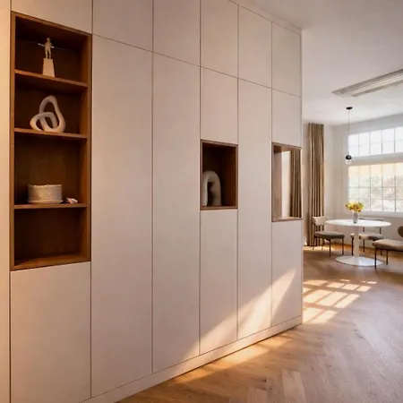 Stylish Center Escape- Where Modern Elegance Meets History *