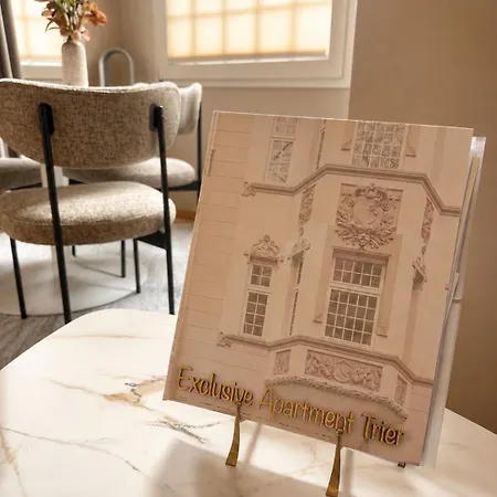 Apartment Stylish Center Escape- Where Modern Elegance Meets History Trier